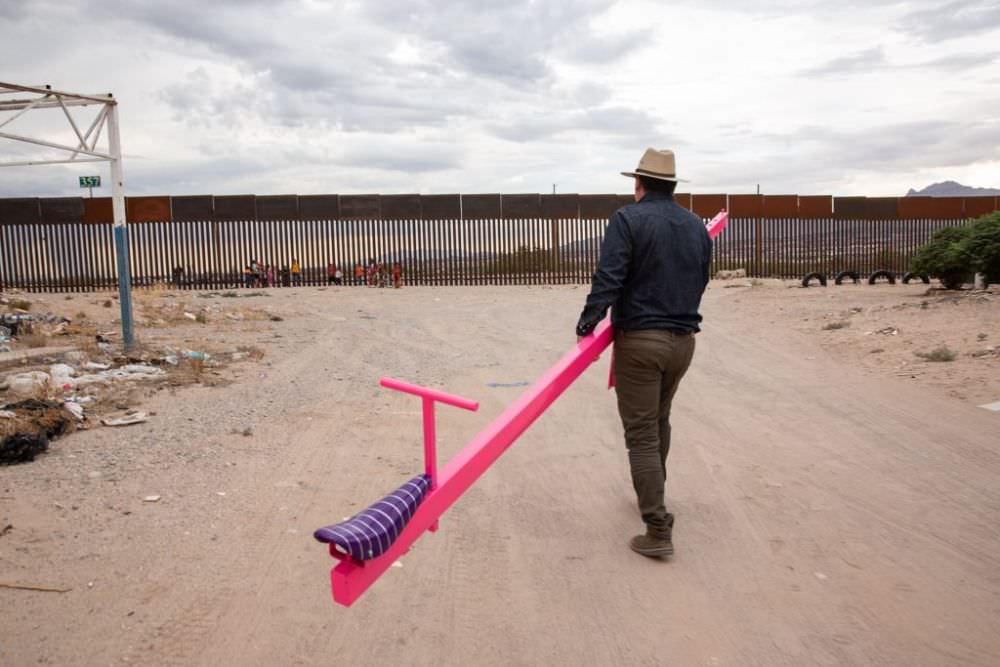 Teeter Totter Wall - pink seesaws across US-Mexico border_2