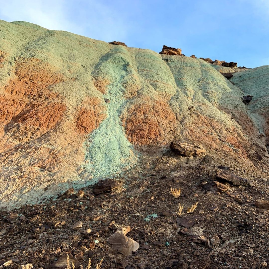 color pigments in desert soil