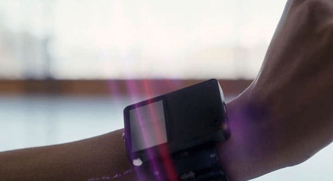 Facebook-AR-Powered-Wristband