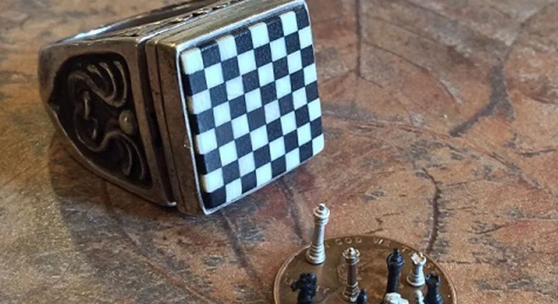 Chess Set Ring - World's Smallest Chess Set