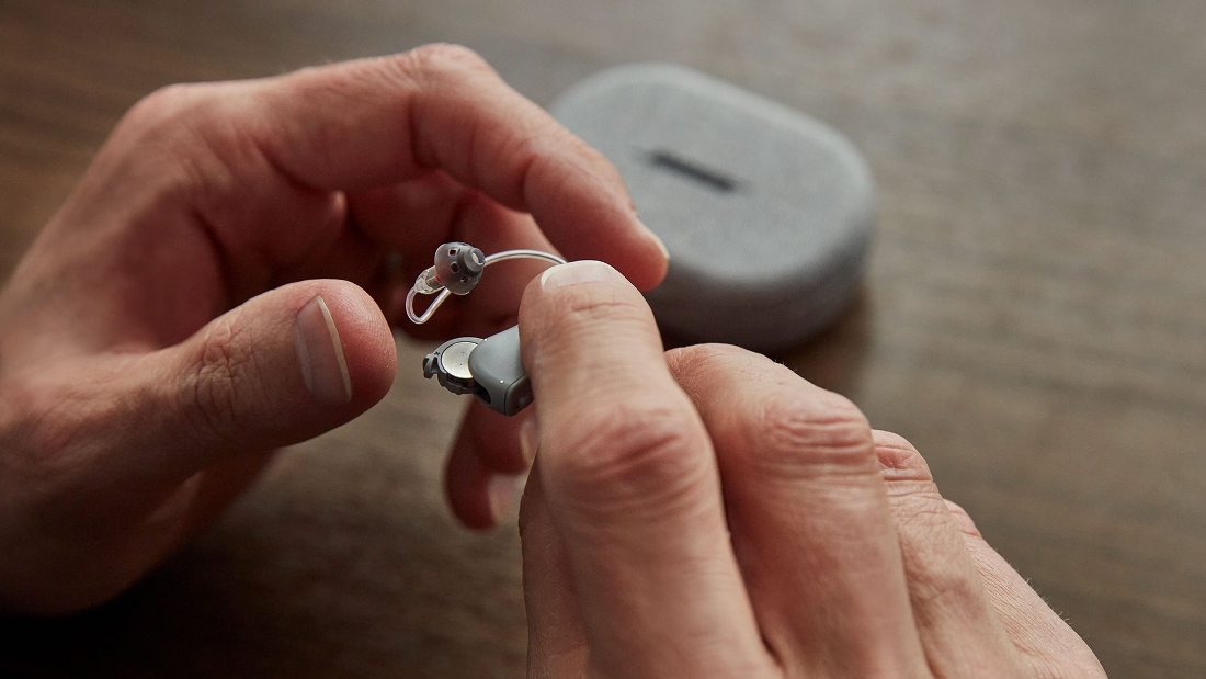 Holding Bose self-fitting SoundControl hearing aid