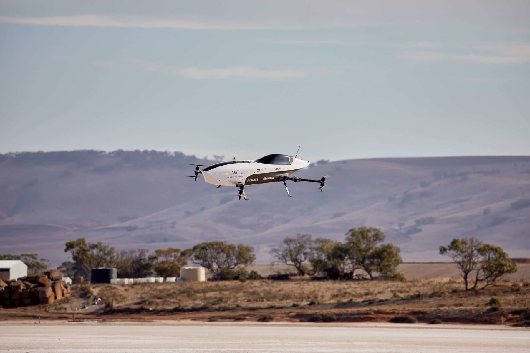 Alauda Airspeeder Mk3 flying car verticle takeoff