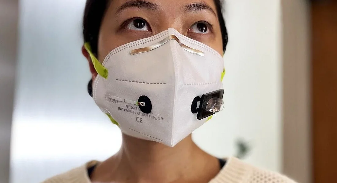 Covid 19 Virus detecting face mask