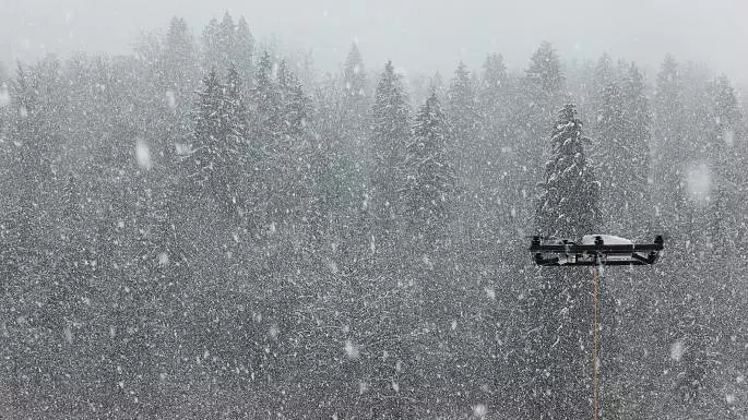 Fotokite sigma drone flying in snowy conditions