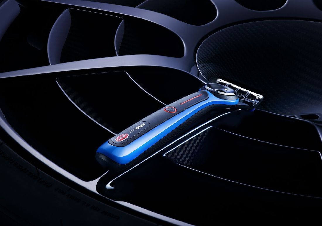 Bugatti special edition heated razor