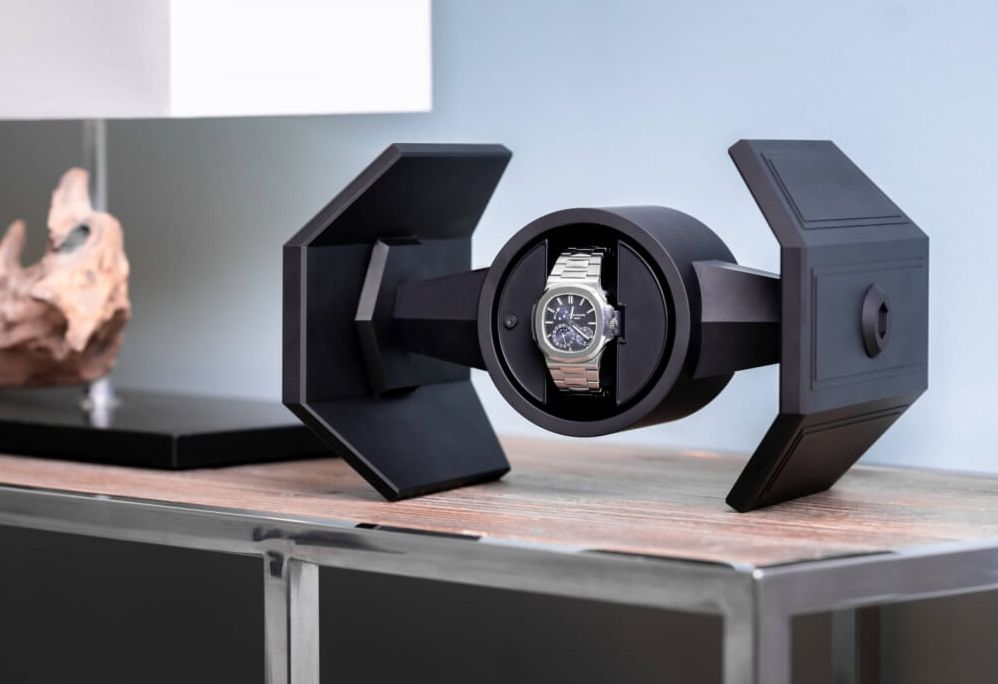 Kross watch placed in star wars themed watch winder