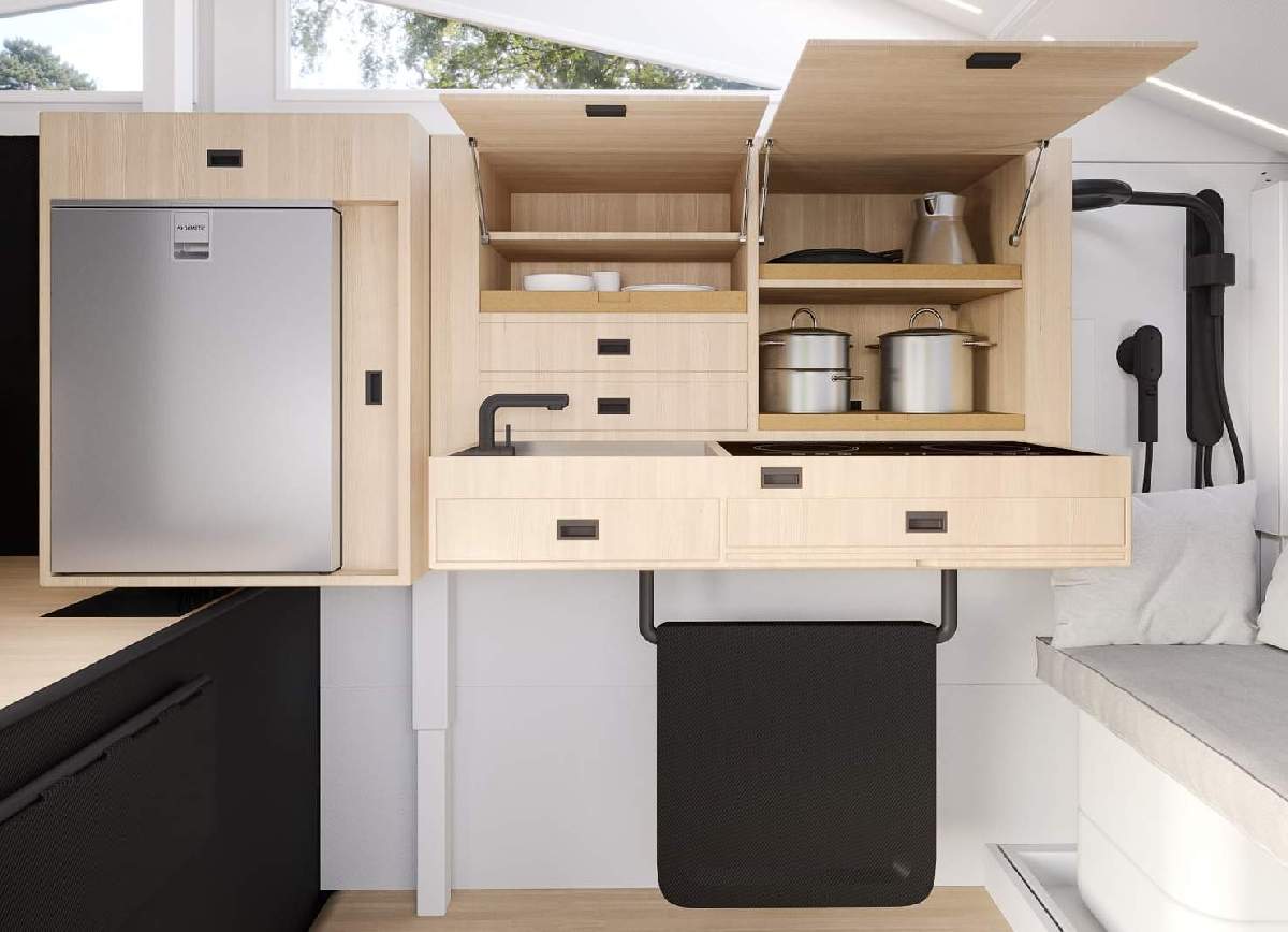 Form camper kitchen space