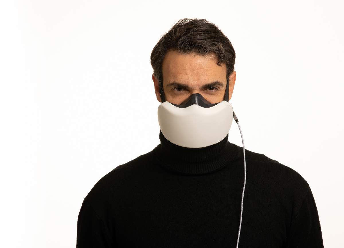 AIRXÔM active respiratory protection mask