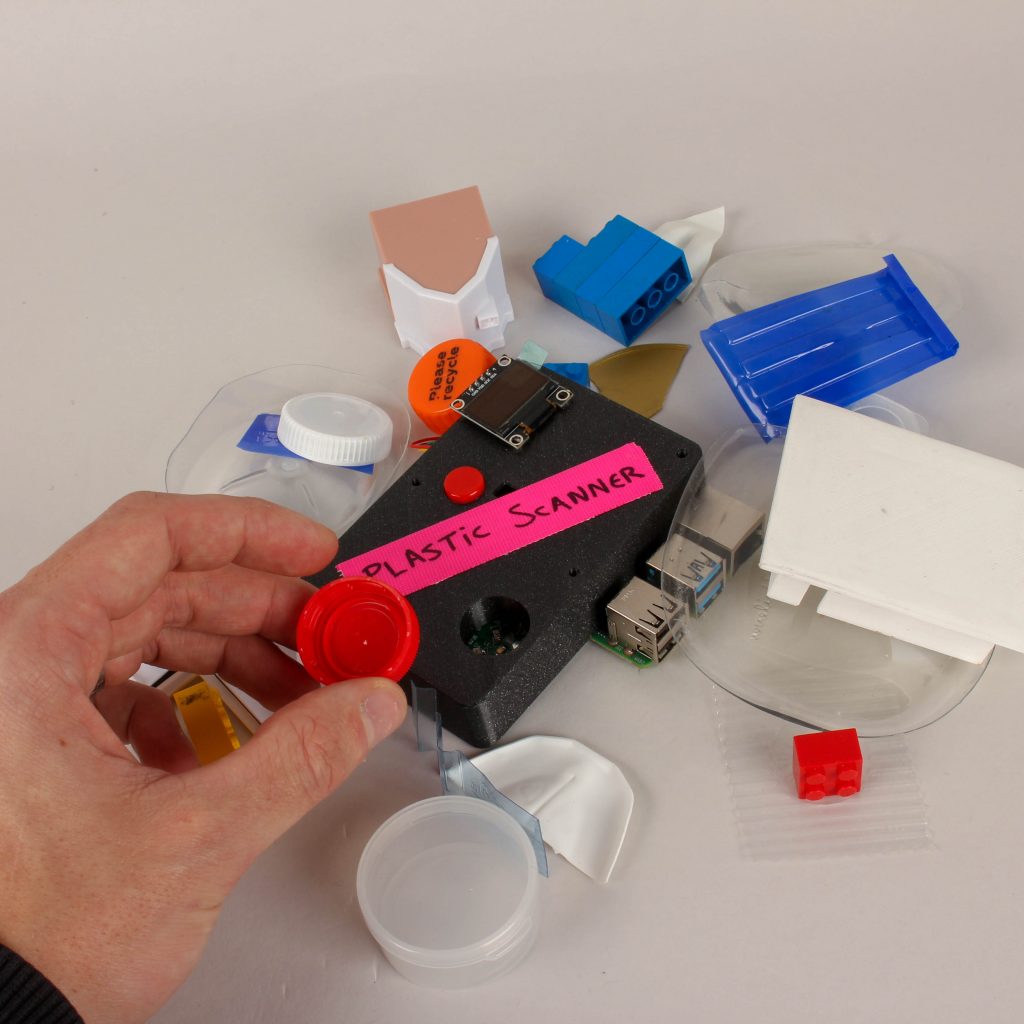 Building handheld plastic scanner