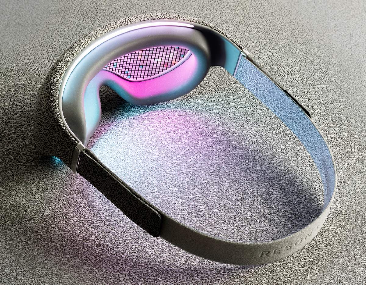 Light coming from LED matrix of LAYER LightVision headset