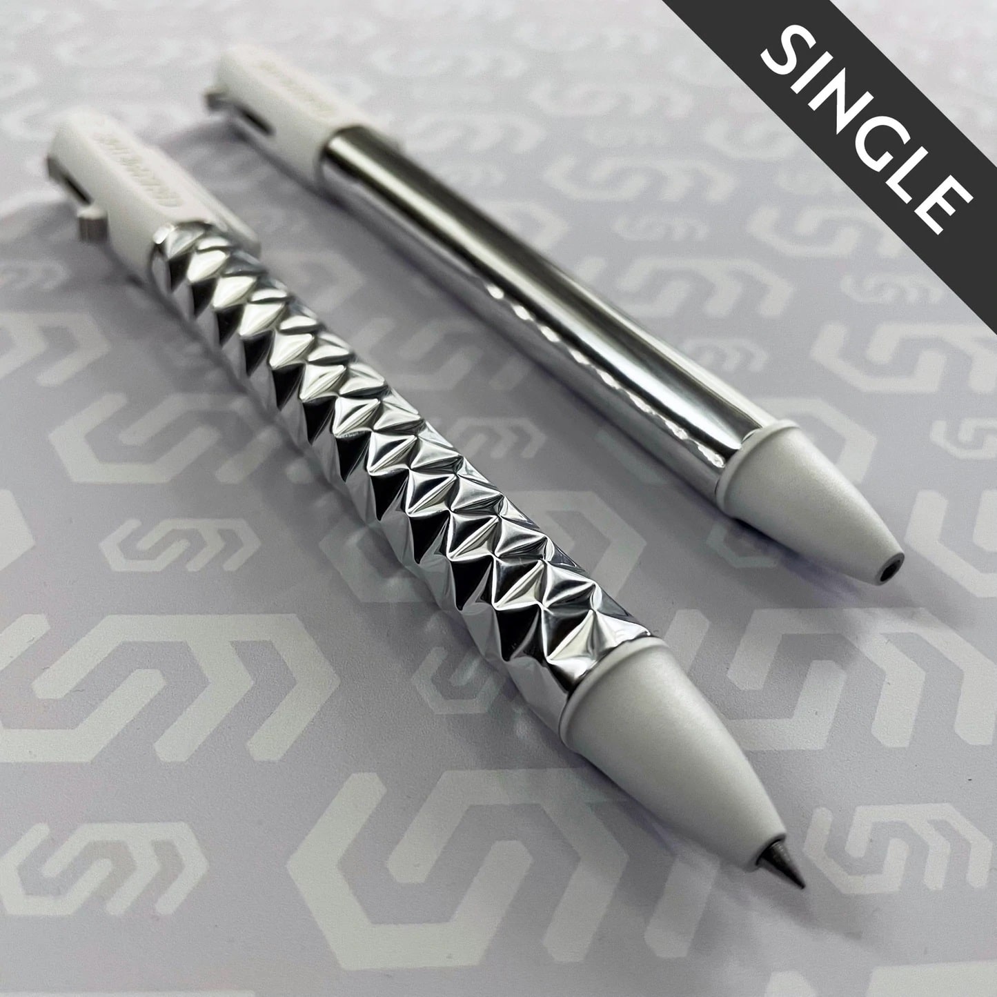 Noah Deledda's CRUSHMETRIC SwtichPen click pens